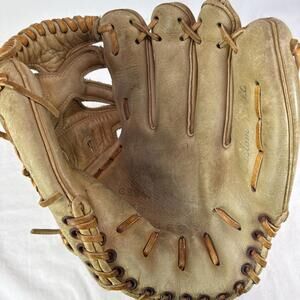 VTG Baseball Leather Glove Custom Built L.M. Dickson Autographed K-3155